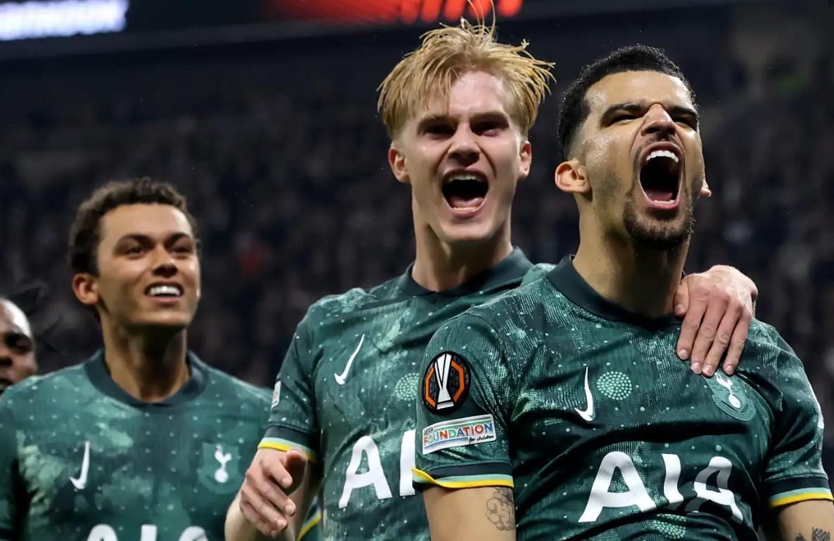 关于热刺实力擒敌，领先对手一步的信息