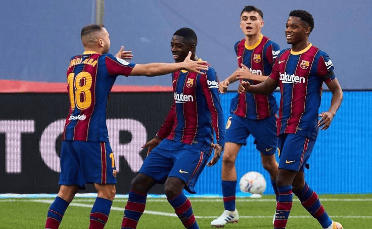 西甲两强对决,巅峰对决势必激烈 西甲两强对决,巅峰对决势必激烈