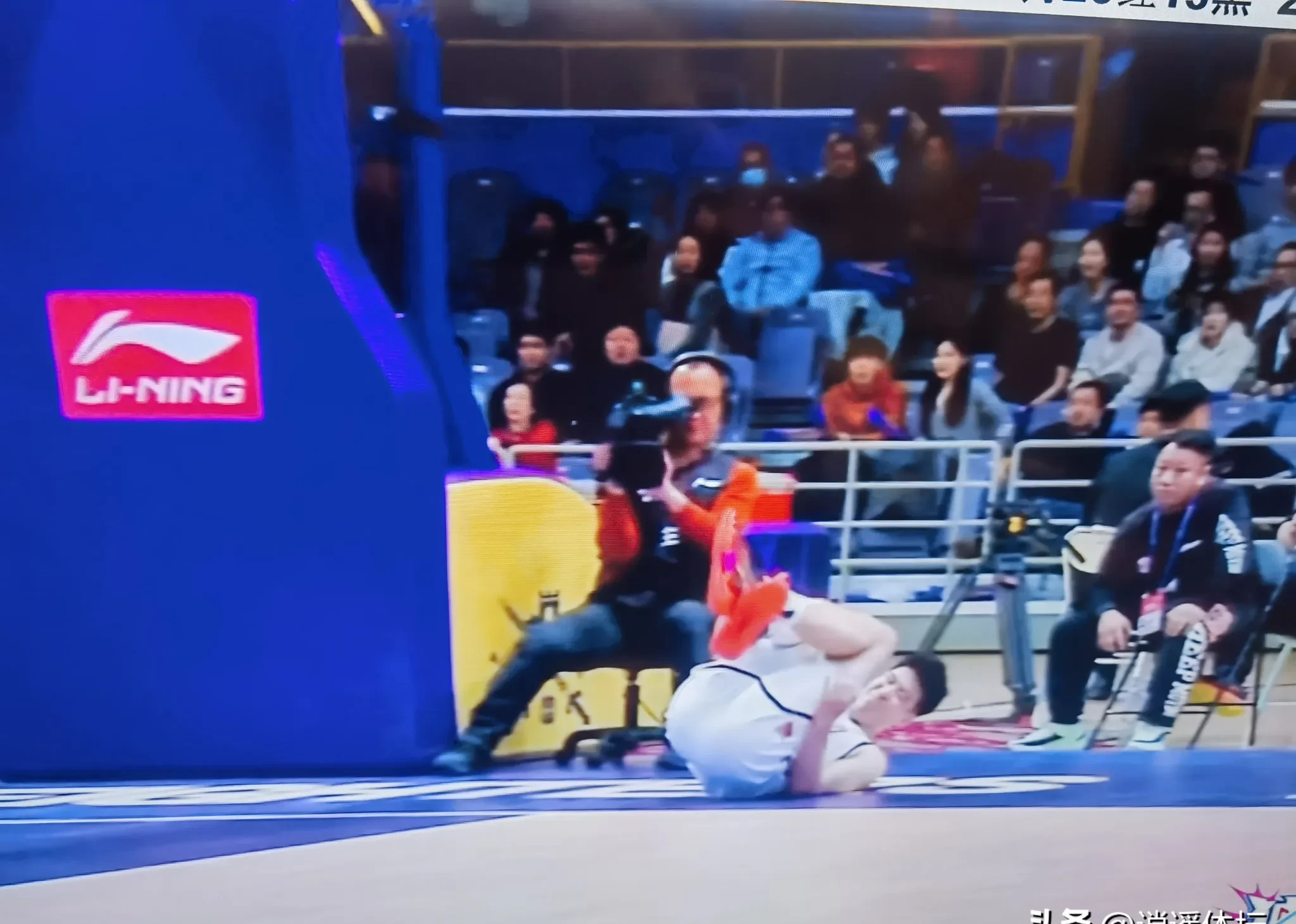 包含北控痛失冲击季后赛机会,战略性失败已成焦点的词条 包含北控痛失冲击季后赛机会,战略性失败已成焦点的词条