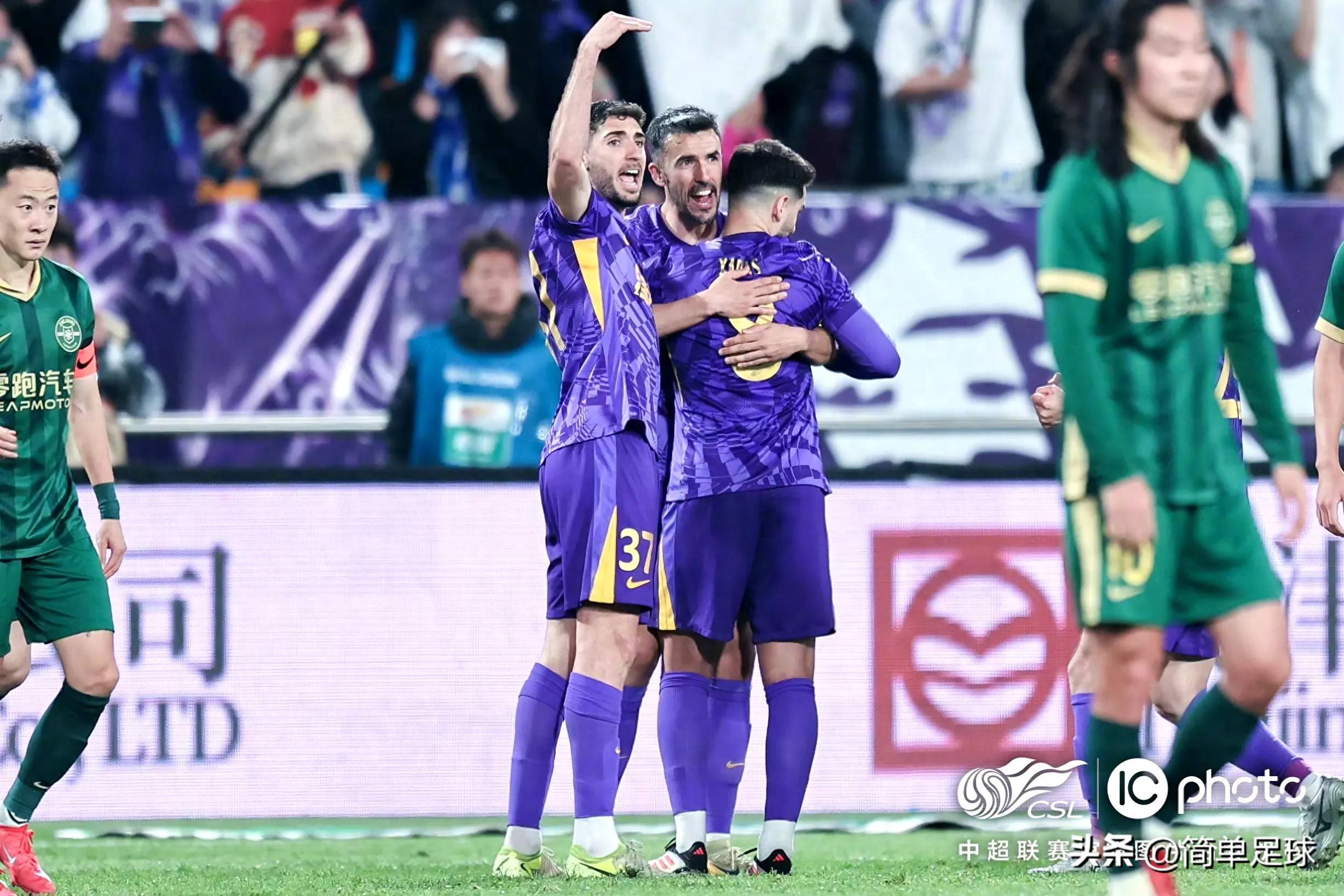 天津球队在最近一场比赛中获得惊人胜利的简单介绍 天津球队在最近一场比赛中获得惊人胜利的简单介绍