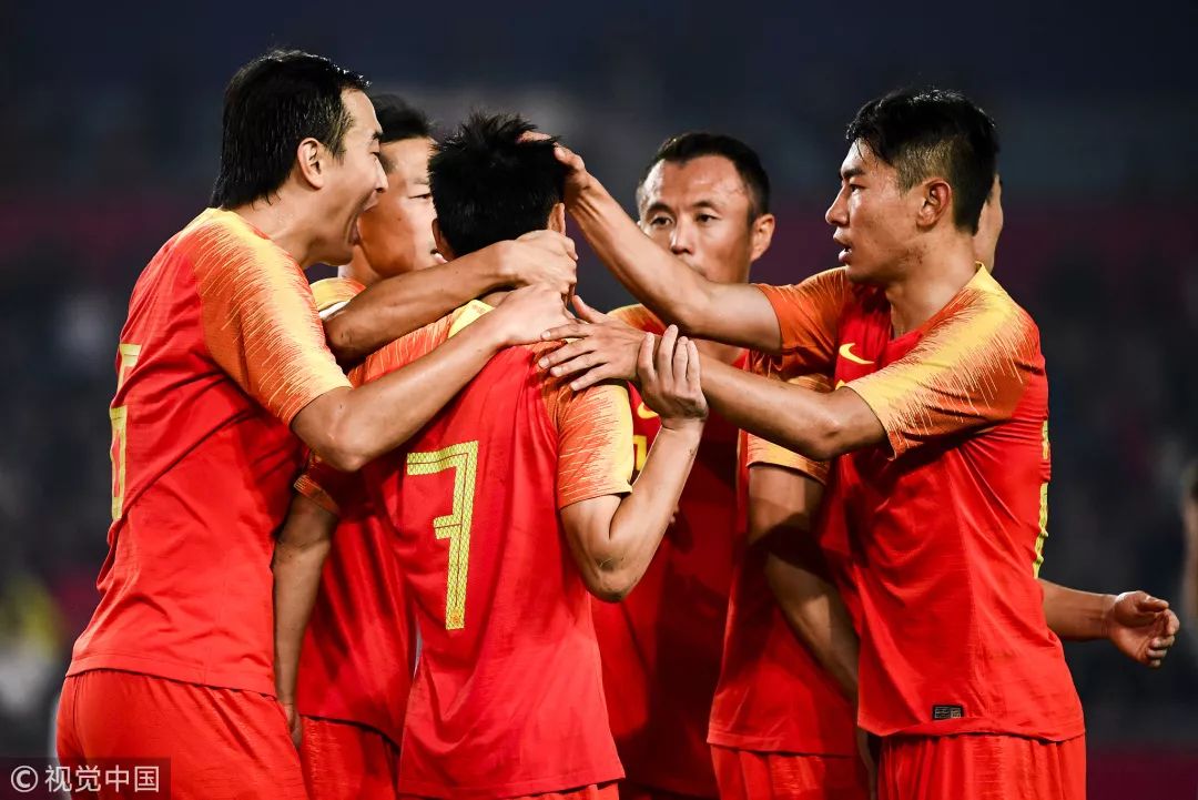 关于上港客战泰达，积极追赶领头羊，争取三分收获胜利的信息