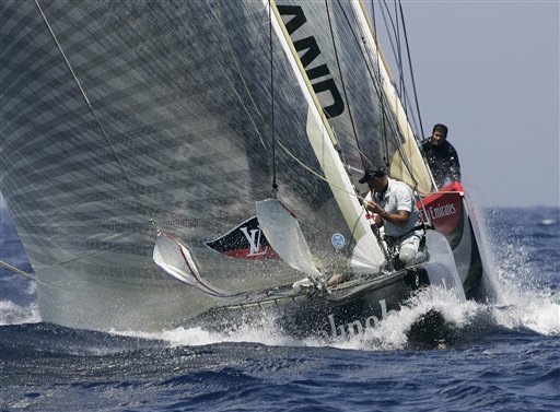 包含西班牙双人帆船水上冲浪大比拼金牌夺得的词条