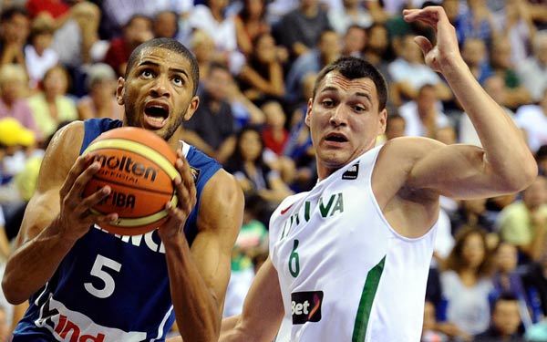 公牛爆冷立陶宛男篮，巴图姆送出助攻的简单介绍