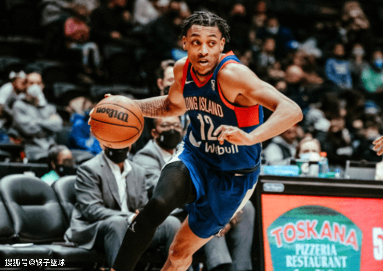 关于瓦伦西亚绝地反击里昂，罗本一己之力扛起全队的信息