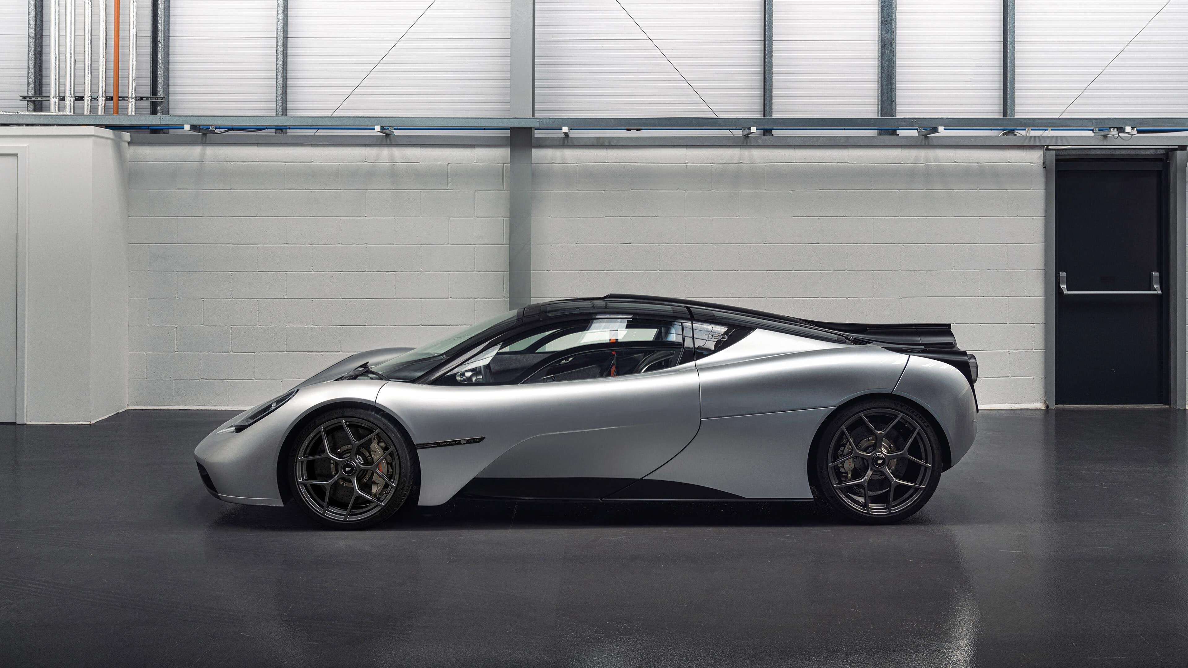 东决封神之夜，铁血伦纳德如何绞杀密不透风的防线