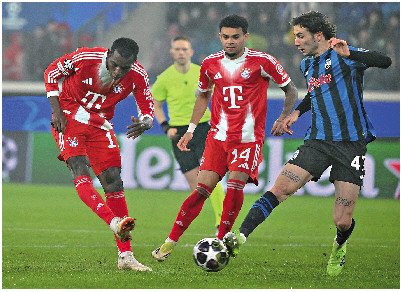 阿克爆发，拜仁提前终结悬念巴萨