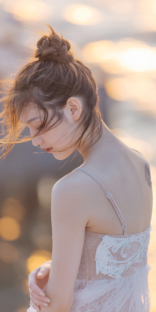 詹皇领衔湖人逆袭雄鹿，西部格局生变！世界排名争夺战焦点战震撼解析