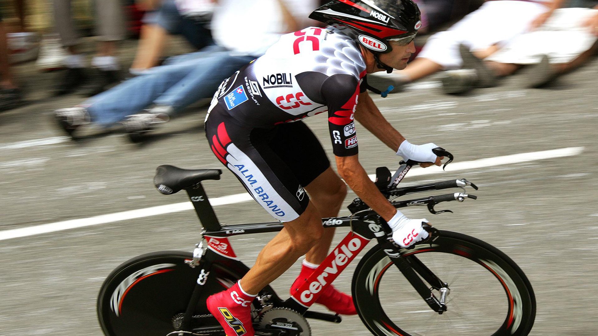 世俱杯2025-冠军之镜，快船雄鹿激战与塔图姆的王者启示