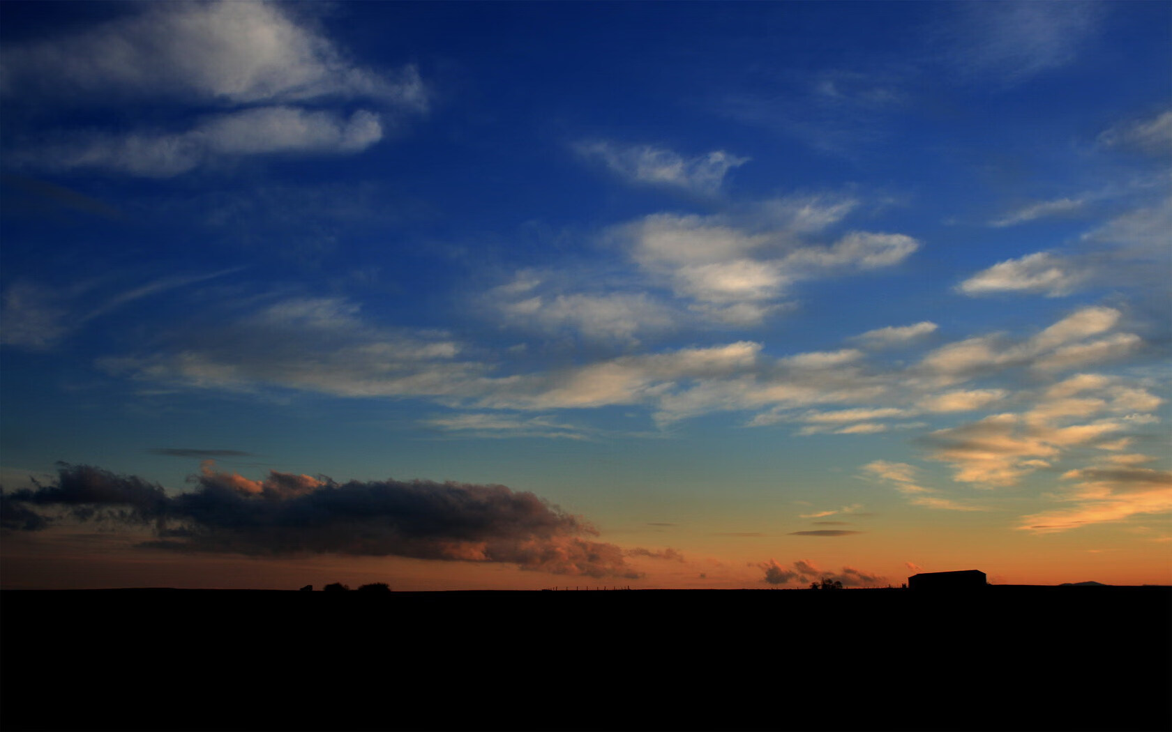 世俱杯分组-血肉筑高台，广厦队如何用灵魂壁垒扼杀新疆队的狂野